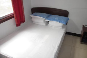 携程团购限时特惠 北京十渡龙岗山庄标间体验，农家风情与实惠兼具