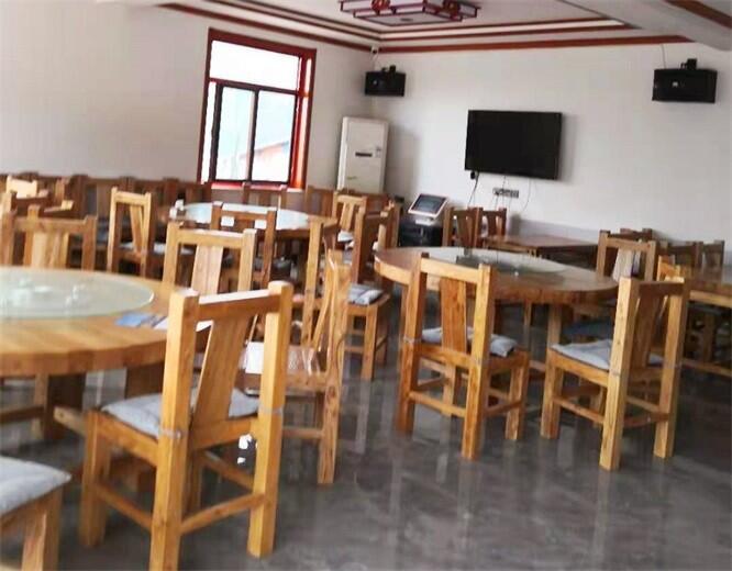 在黄崖关长城脚下，遇见蓟县超强山庄 一处能俯瞰长城风景的农家幽居